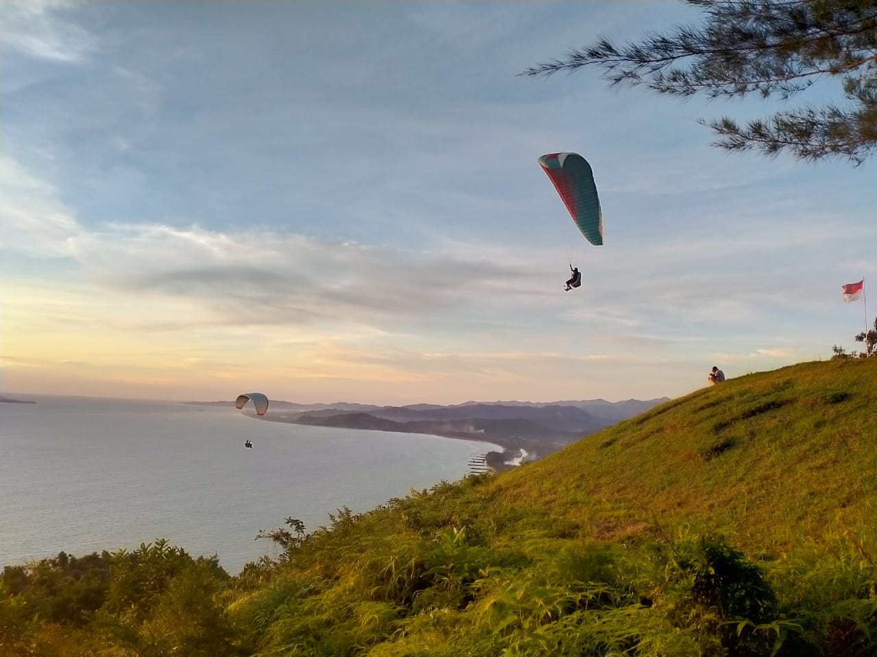 Paralayang Bukit Langkisau